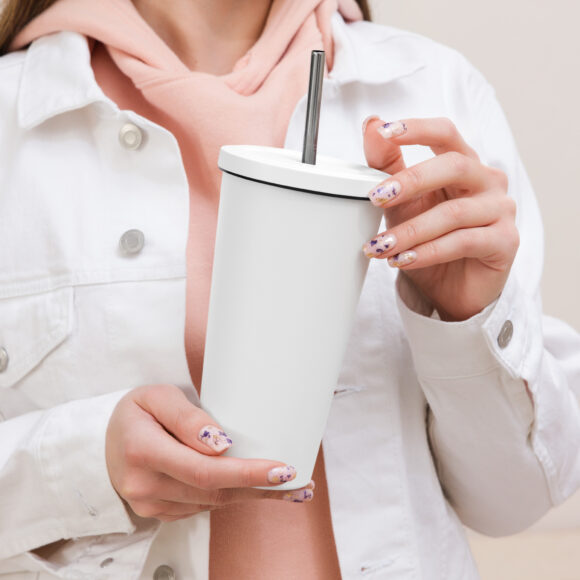 Insulated tumbler with a straw - Image 16